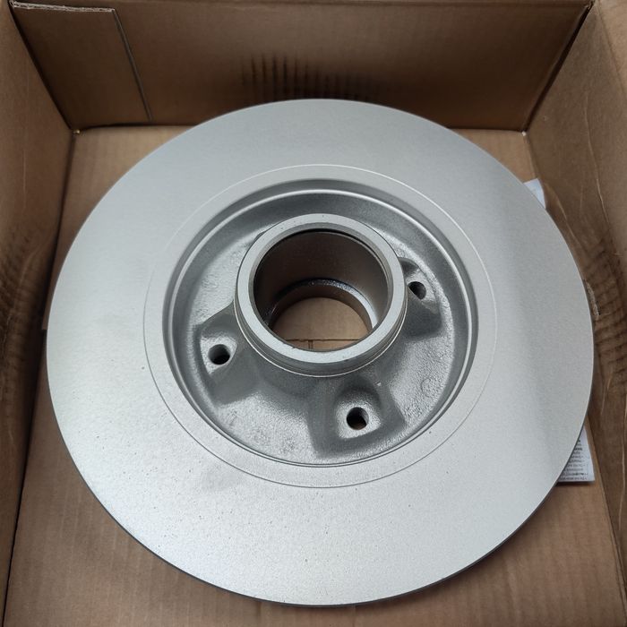 Citroen Berlingo nowa tylna tarcza hamulcowa Brembo C4 Peugeot 308
