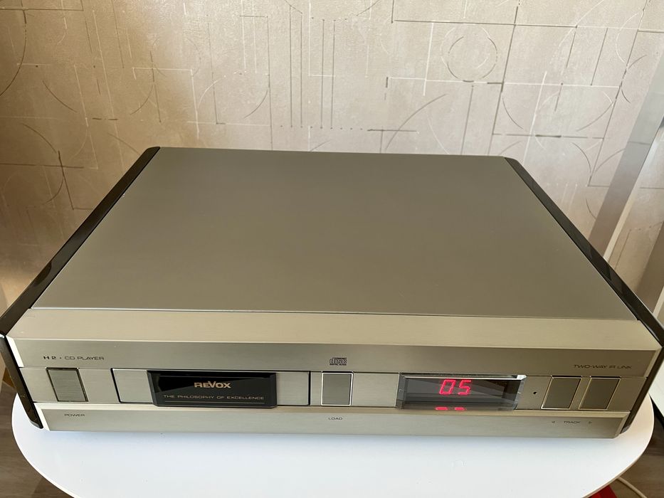 Odtwarzacz CD Revox H2