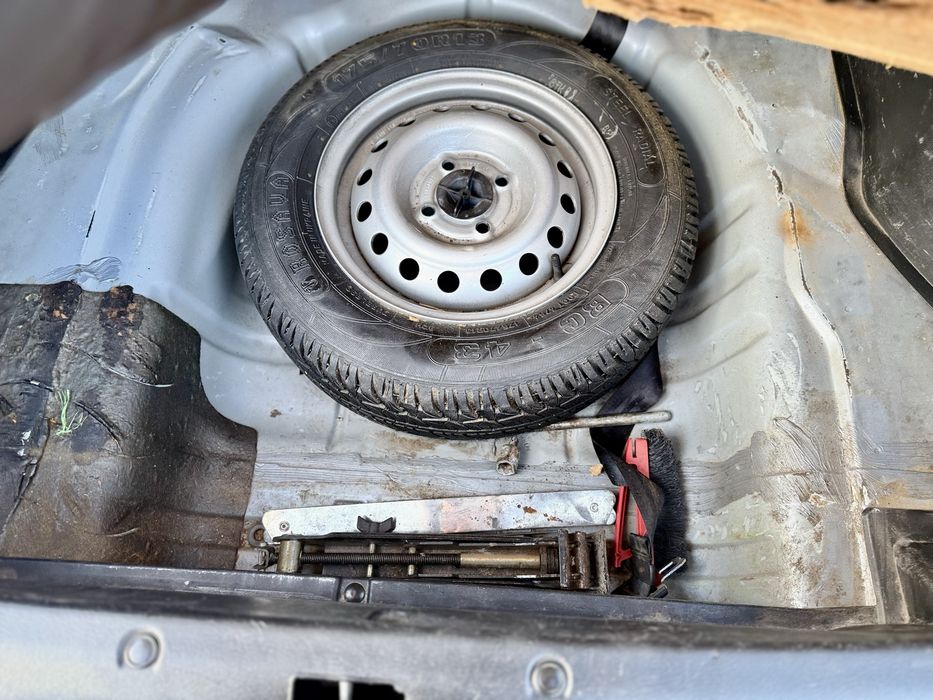 Daewoo Lanos 2011 рік