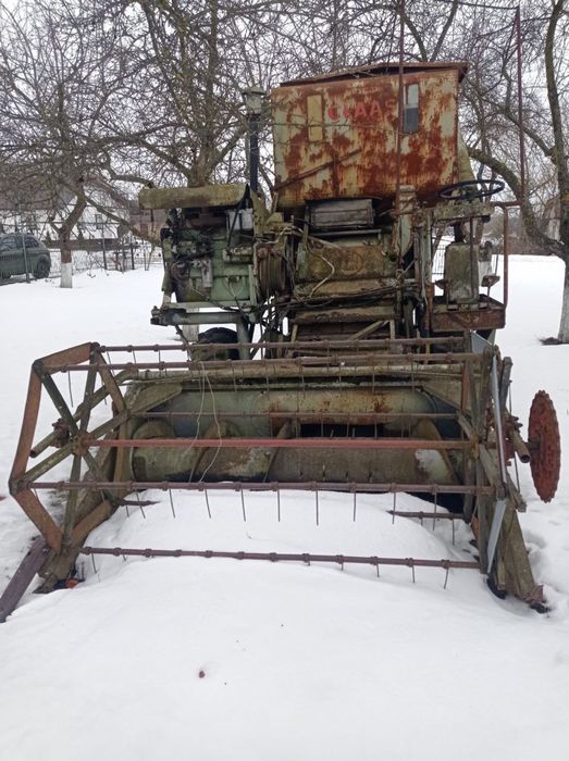 продам комбайна ціна договірна