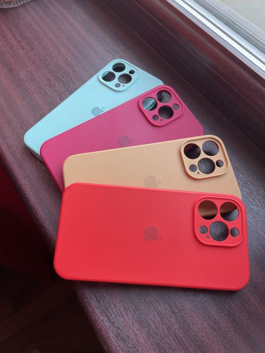 Чехол silicone case / 14 pro max