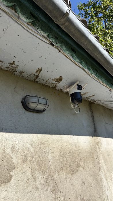 Будинок в селі біля Дністра