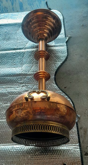 Floreira antiga em cobre e metal