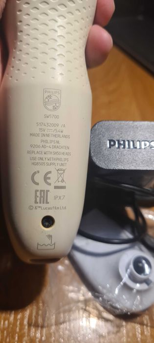 Maszynka do golenia PHILIPS SW5700