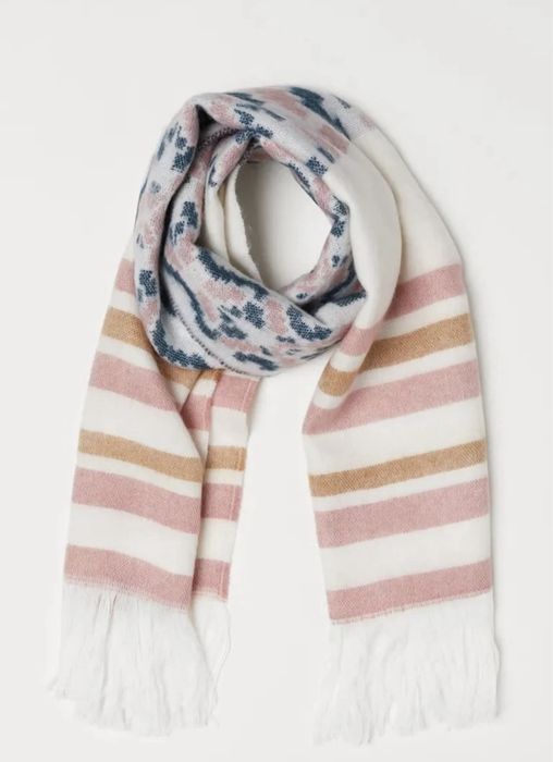 Великий шарф-палантин H&M