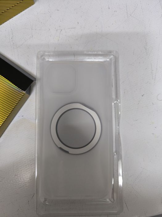 13 unidades Capas iPhone 15