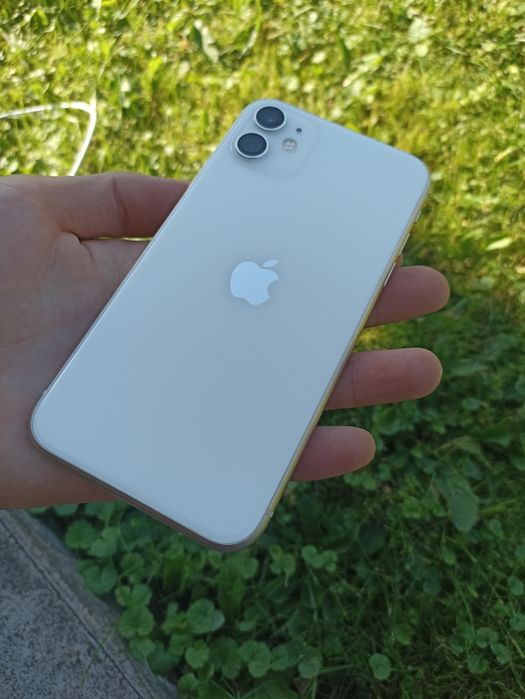 iPhone 11 64GB IDEAL