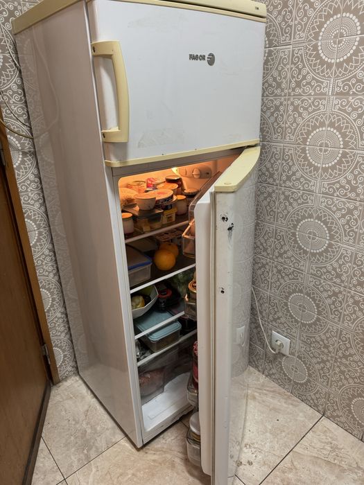 Frigorífico Fagor de Duas Portas (Classe A+) – A funcionar perfeitamente