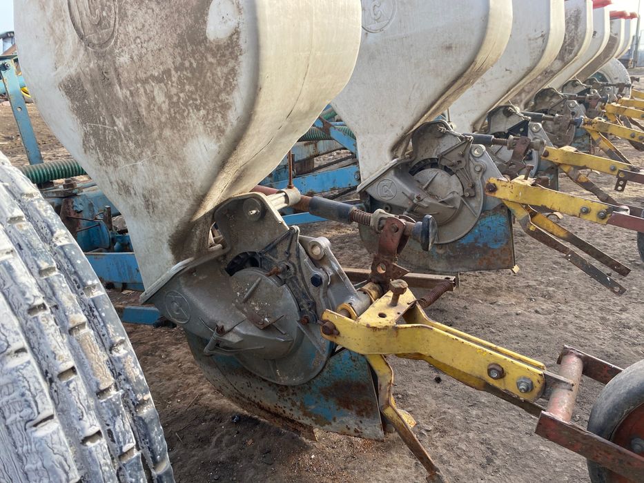 Продам сівалку Мультікорн,Тодак  ств 8