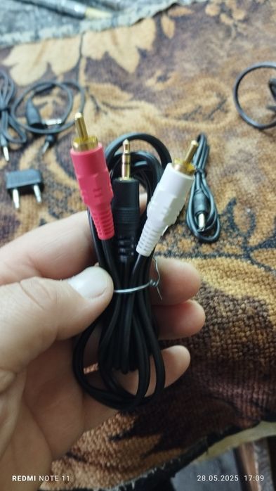 Кабеля роземи різні .