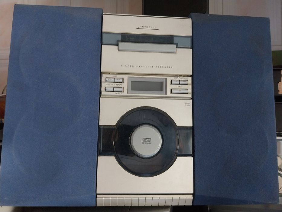 Aparelho som cd mp3 impecavel
