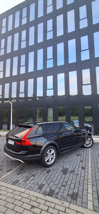 Volvo V90 Cross Country 2.0 Diesel Full Led Radar Skora