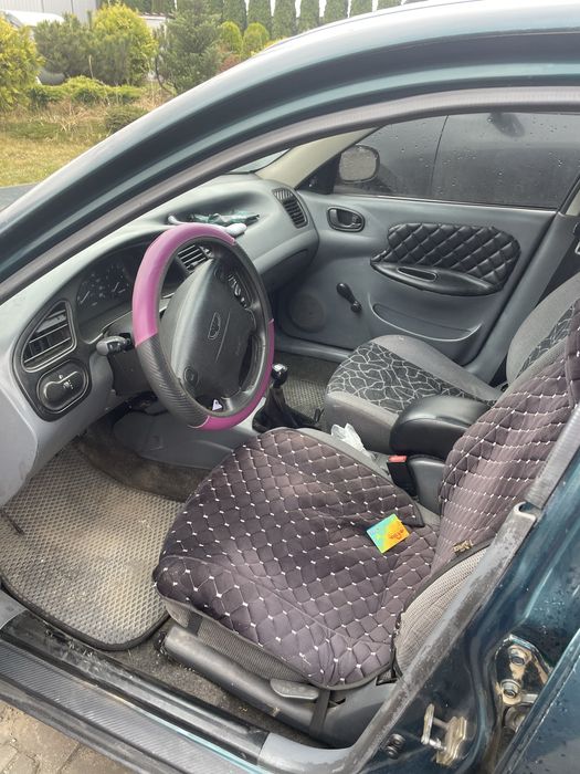 Продам Daewoo lanos 1.5 газ бензин
