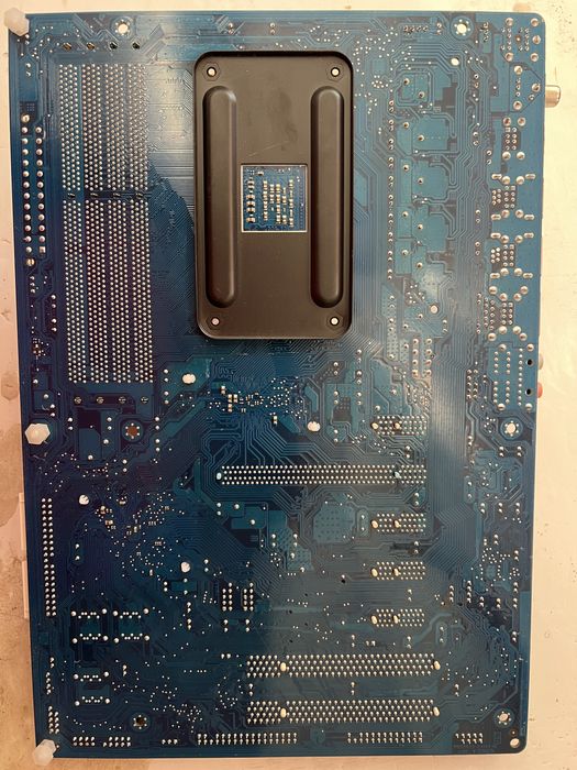 Материнстка плата gigabyte ga-ma770t, процесор, оперативна памʼять