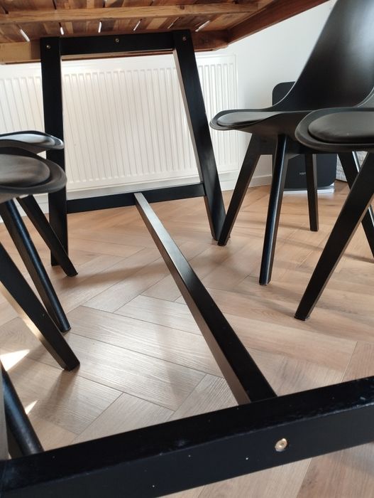 Sprzedam drewno akacjowe