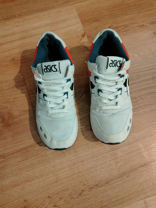 Кросівки ASICS 40 p