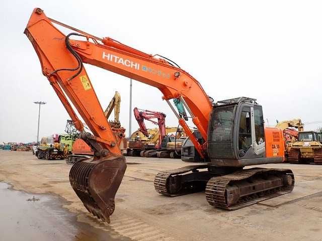 Экскаватор гусеничный Hitachi ZX225USRK.