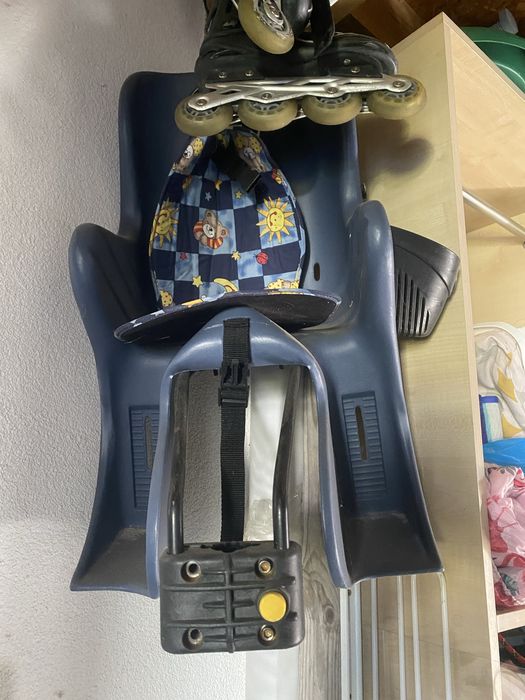 Fotelik rowerowy +kask dla dziecka do 25kg