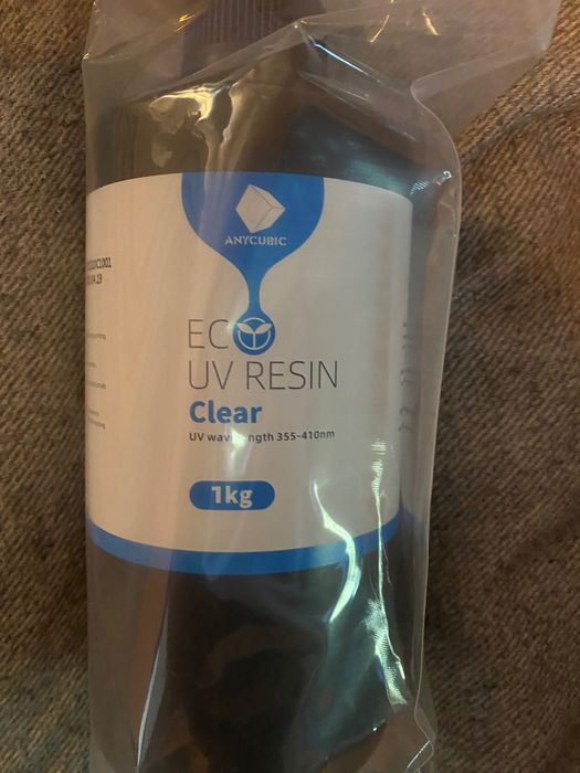 Trzy Żywice do drukarki 3D