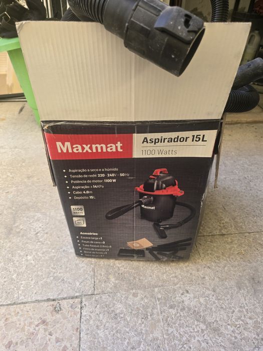 Aspirador Maxmat de 15L e 1100W