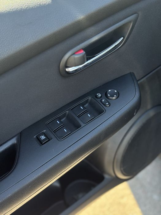 Mazda 6 fl 2010р 2.2 дизель гарна комплектація