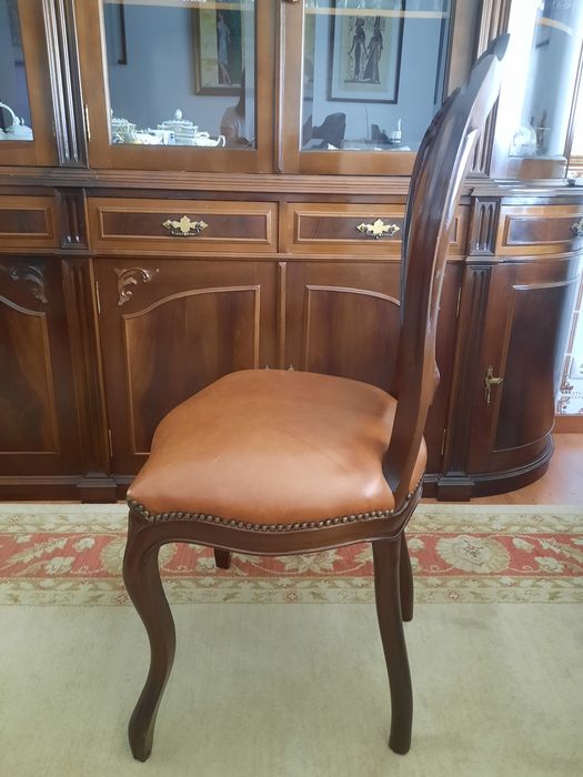 Cadeiras castanhas pele Negociavel