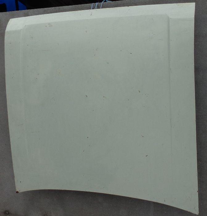 Капот до автомобіля М-2140