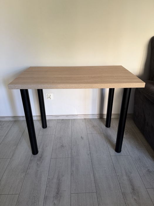 Stół 100x60 cm – regulowane, odkręcane nogi