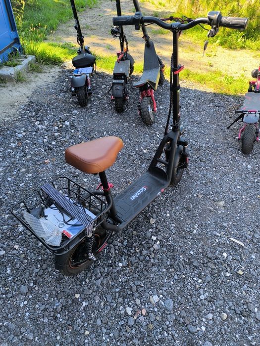 Hulajnoga elektryczna iScooter i12