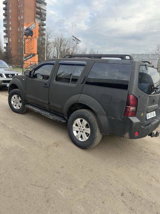 Nissan Pathfinder 2006