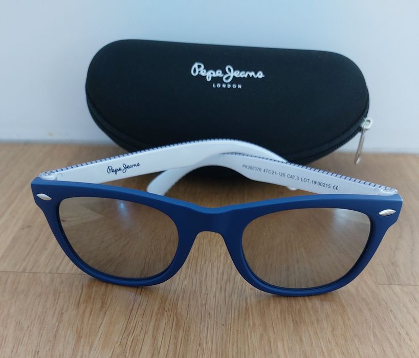 Óculos de sol para criança