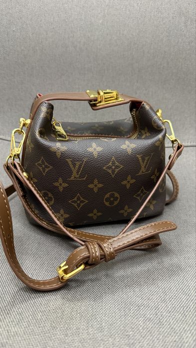 Продам стильную женскую сумку Louis Vuitton