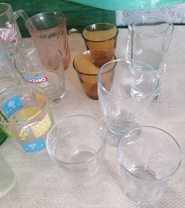 Copos sortidos, lote verde, tudo por 5€