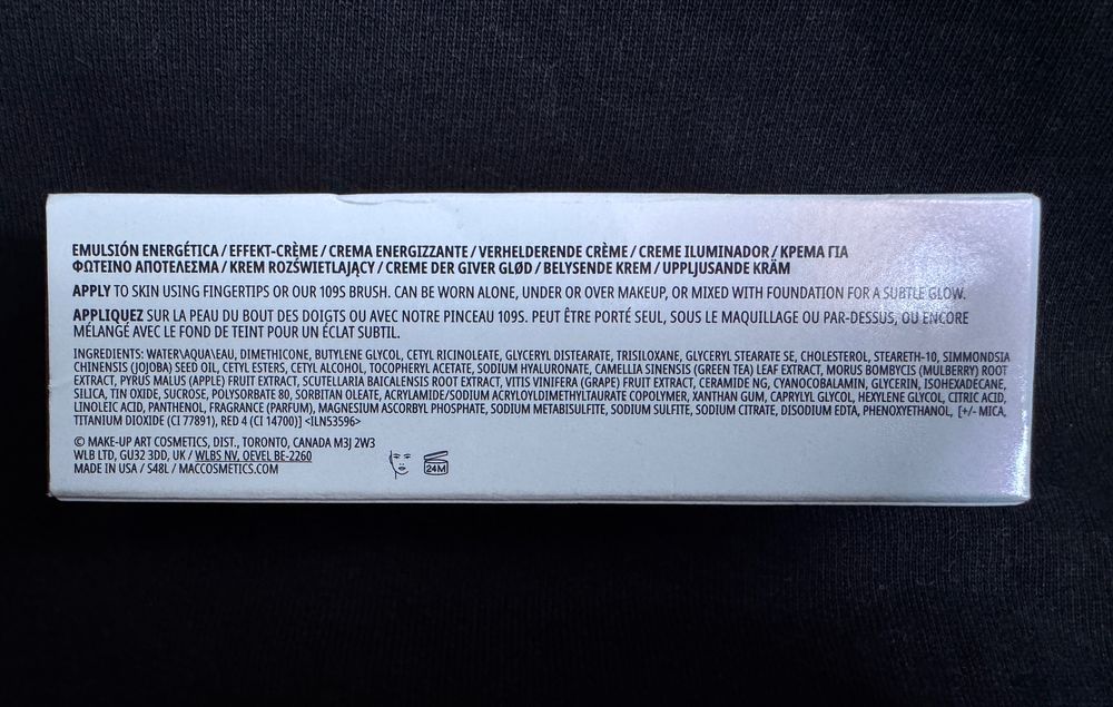 MAC Strobe krem rozświetlający baza