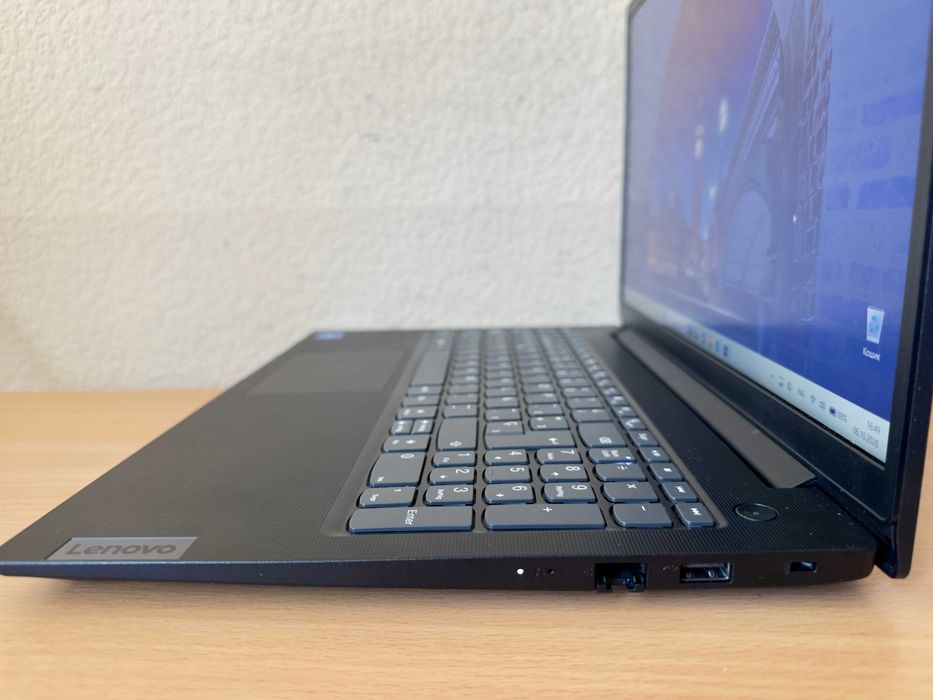 Мега Акція! Lenovo V15 G4 i5-13420H 8GB/512SSD M.2 — 15.6" FHD