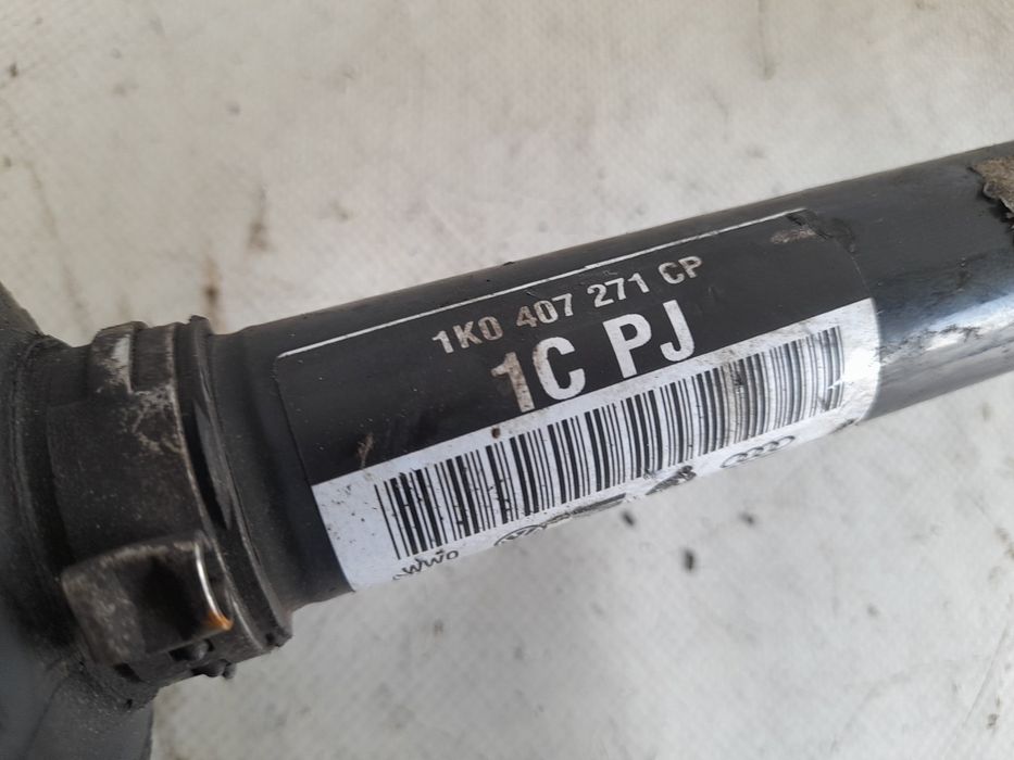 Transmissão frente esquerda SEAT Leon (1P1)