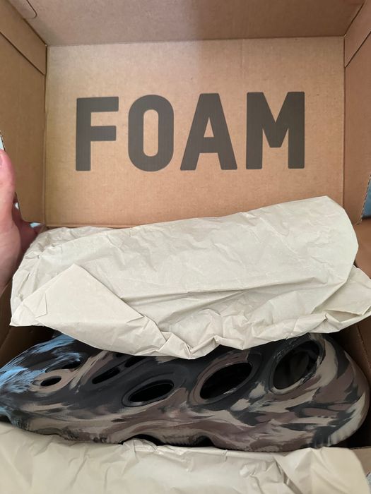 Adidas Yeezy Foam Rnr MX Cinder 43