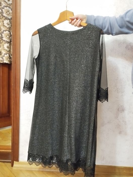 Плаття з блискітками