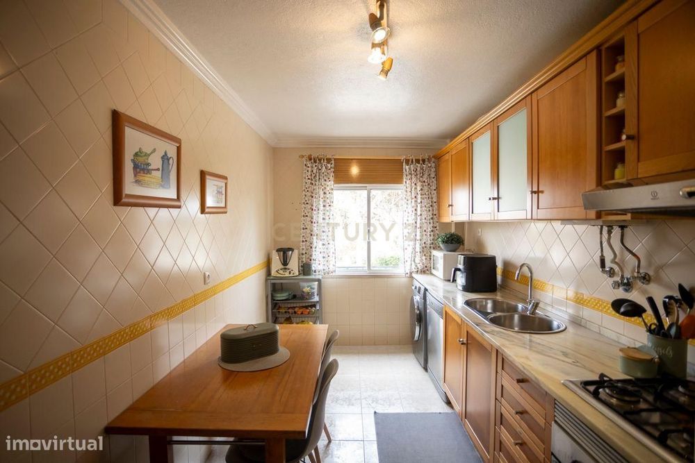 Apartamento T2 Galiza — Cascais E Estoril, Lisboa