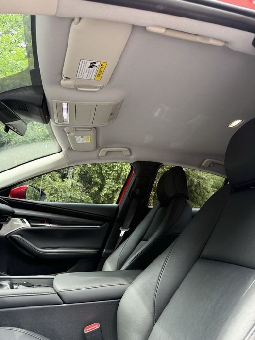 Мазда 3 BP 2020 року