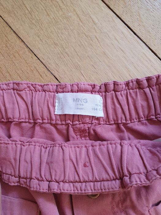 Szerokie spodnie dziewczęce Mango Kids MNG rozmiar 104 różowe
