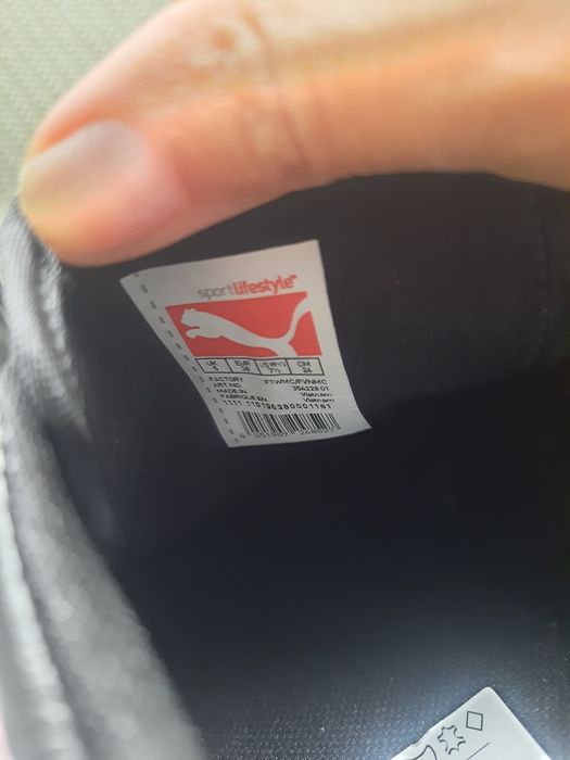 Кросівки Puma нові.