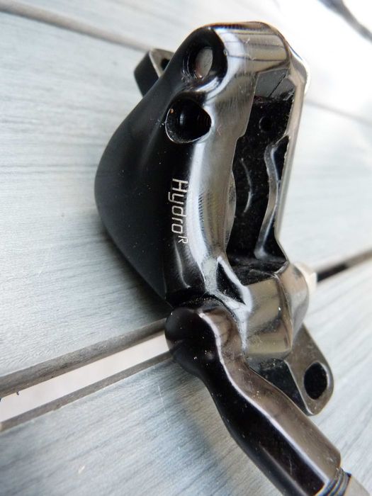 Zacisk hamulca SRAM s SERIES hydra r