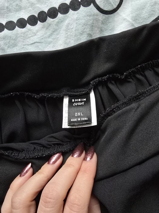 Długa spódnica z rozporem