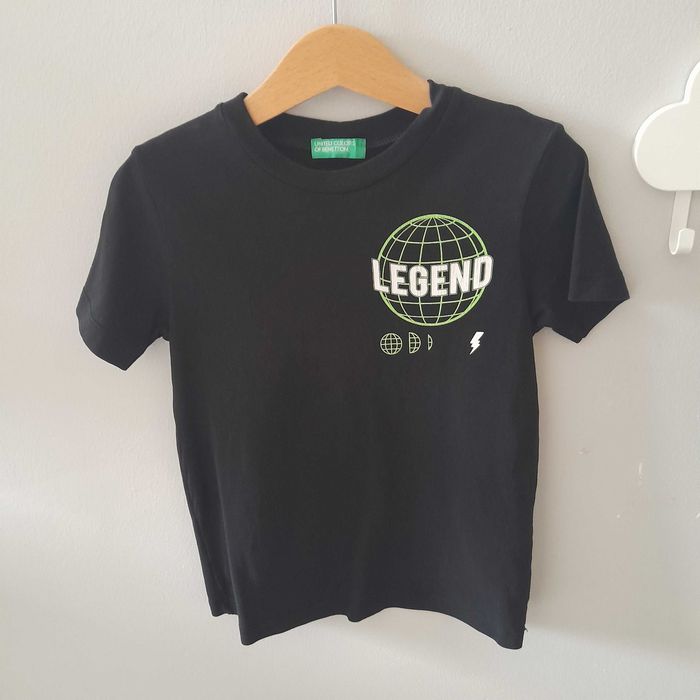 T-shirt 4/5 anos Benetton otimo estado