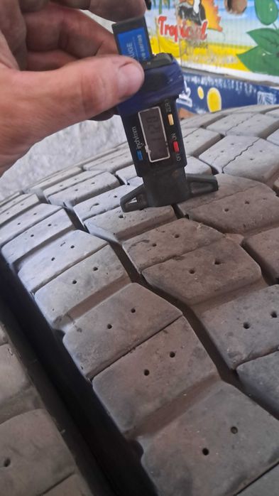 Шини вантажнi Michelin 315.70.22.5