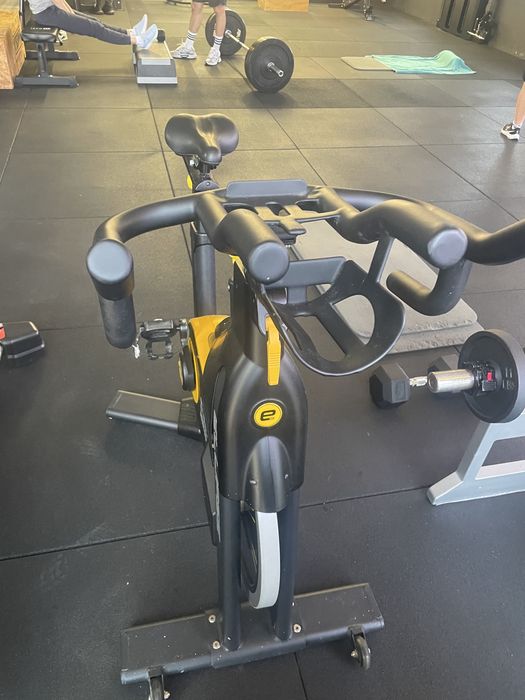 Passadeira Matrix e Bicicleta spinnign Ellipse