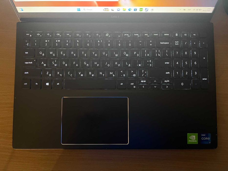 Dell Vostro 5502 15.6"WVA FHD i7-1165G7 16/512Gb MX330 2Gb