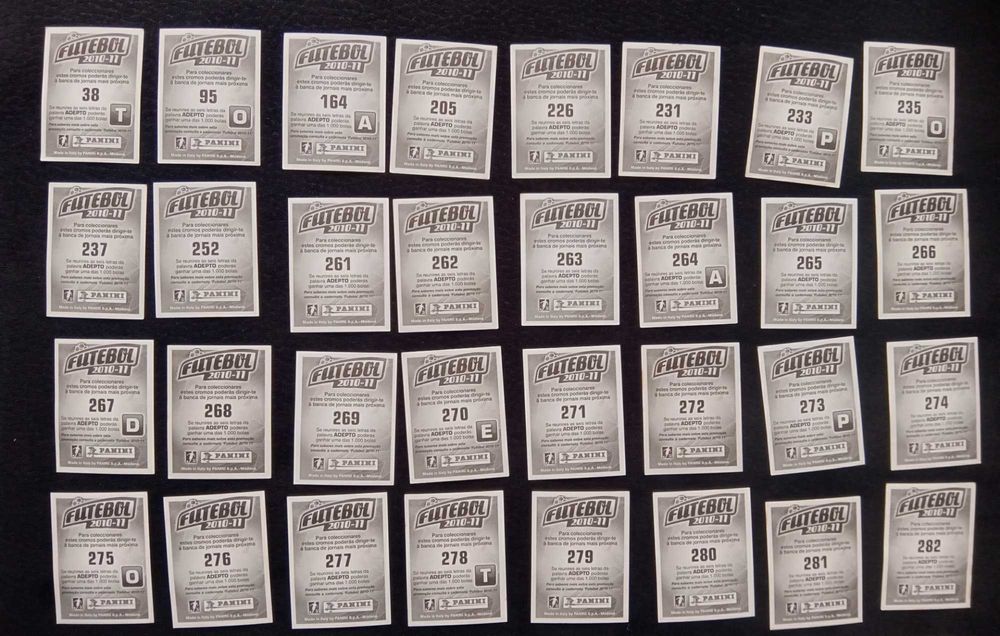 54 cromos diferentes da liga portuguesa 10/11