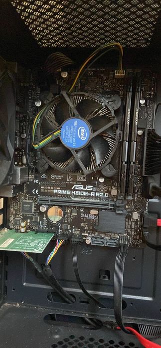 Kit i3 9100f + 16gb hyperX +fonte 80 plus+ torre